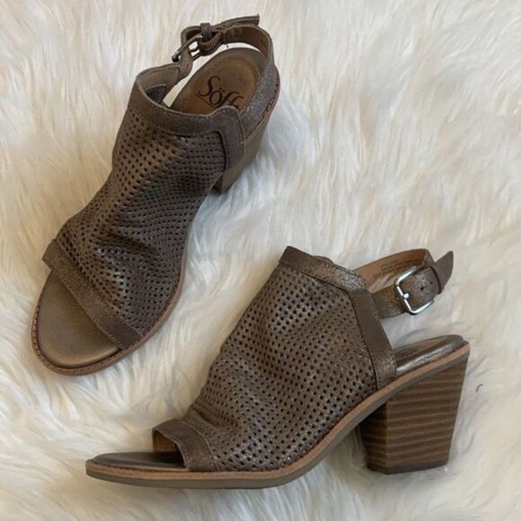 Sofft Milly Metallic Perforated Leather Heeled Sandals Sz 6 - Picture 1 of 8